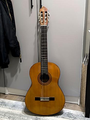 Гитаралар: Классическая гитара Yamaha C40 - Полноразмерная классика 4/4 — 1