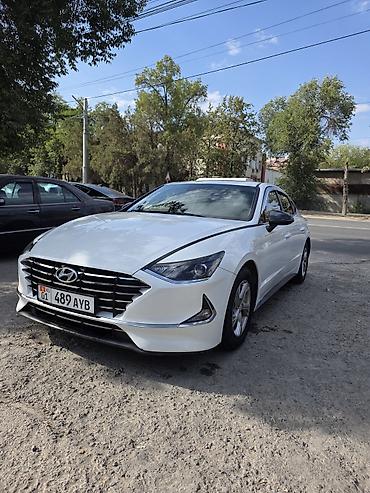 Hyundai Sonata: 2021 г., 2 л, Автомат, Газ, Седан