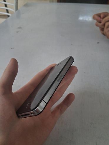 150 gb internet: IPhone 4S, 16 GB, Qara — 4