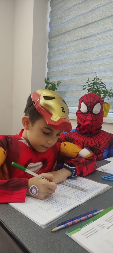 Bayram kostyumları: Uşaqlar üçün hərbi geyimlərin kirayəsi və satışı. Hər ölçü və yaş -da lalafo.az — 6 Bayram kostyumları: Uşaqlar üçün hərbi geyimlərin kirayəsi və satışı. Hər ölçü və yaş — 6