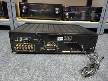 Pojačala i prijemnici: JVC rx 212 Digital Synthesizer Receiver Specifikacija Tuning range — 3