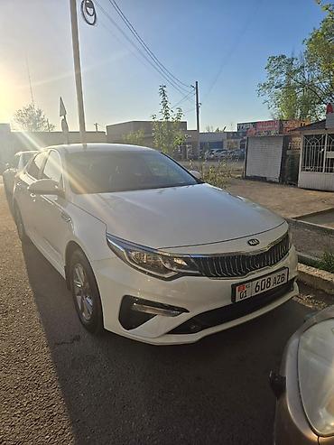 pirelli p zero: Сдаю Kia K5, Посуточно, Без водителя, | Залог — 2