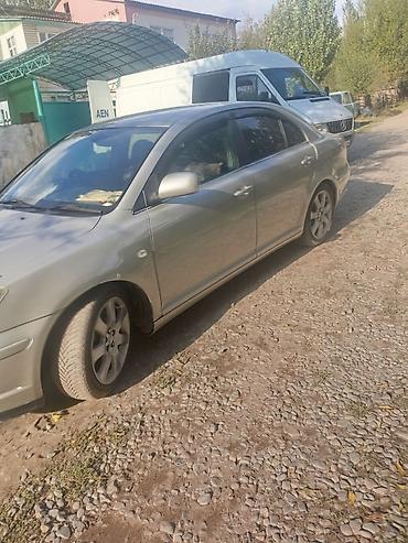 бампер срв 1: Toyota Avensis: 2004 г., 1.8 л, Автомат, Бензин, Седан — 2
