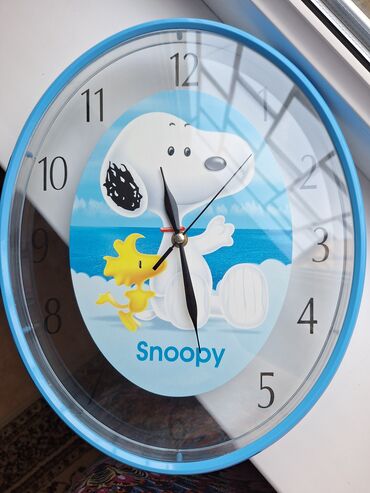 Часы для дома: Продаю детские настенные часы в отличном состоянии и качестве. Размер