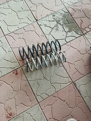 mercedes vito 111 cdi: Kia ehtiyat hissələri - Ön radiator barmaqlığı: Orijinal Kia loqolu — 4