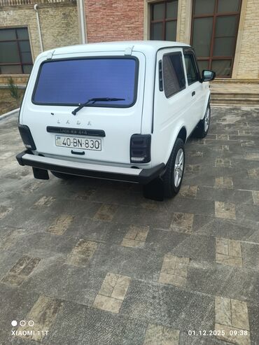 VAZ (LADA): VAZ (LADA) 4x4 Niva: 1.7 l | 2015 il 161000 km Universal — 4