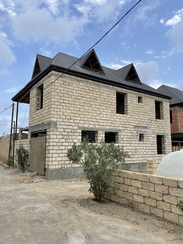 heyet evi villa bineqedi r bileceri q: Biləcəri 9 otaq, 450 kv. m, Kredit var, Təmirsiz