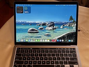 Apple MacBook: İşlənmiş Apple MacBook, 13.3 ", Apple M1, 256 GB, Pulsuz çatdırılma — 2