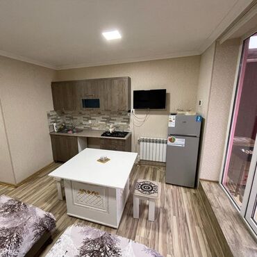 Günlük kirayə evlər: 30 kv. m, 1 otaqlı -da lalafo.az — 12 Günlük kirayə evlər: 30 kv. m, 1 otaqlı — 12