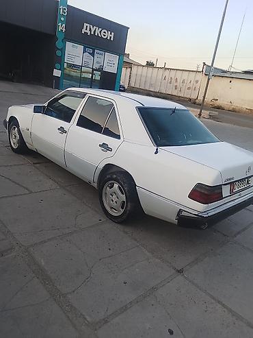 рул мерс 124: Mercedes-Benz W124: 1994 г., 3 л, Кол менен иштөөчү, Дизель, Седан — 3