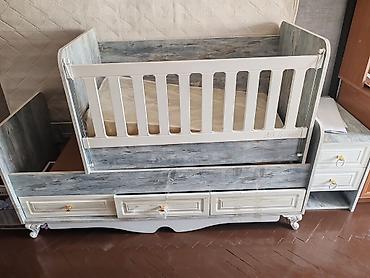 matras aliram: Oğlan və qız üçün, İşlənmiş, Dördbucaq, Beşik, Matras ilə, Yellənmə mexanizmsiz — 2