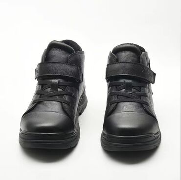 кожанные ботинки: Деми ботинки унисекс, 40 размер, натуральная кожа, с утеплением