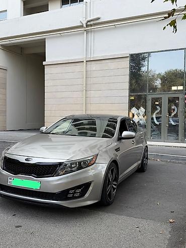 Kia Optima: 2.4 l | 2012 il Sedan