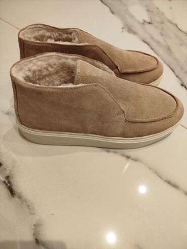 Makasin və loferlər: Derimod, Ölçü: 39, rəng - Bej, Yeni — 2