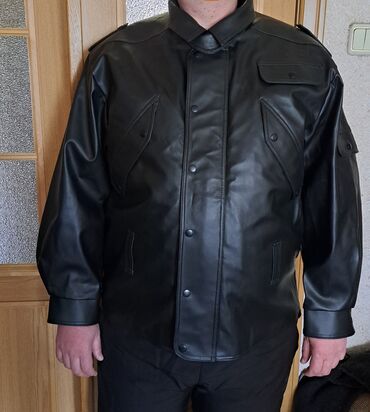 52 размер мужской одежды: Куртка 6XL (EU 52), цвет - Черный