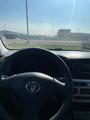 Toyota: Toyota Corolla: 2003 г., 1.6 л, Ручные, Бензин, Хэтчбэк — 11