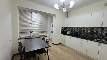 Продажа квартир: 2 комнаты, 65 м², Аламедин-1 мкр Элитка, 2 этаж, Дизайнерский ремонт — 9