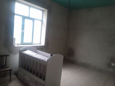 Həyət evləri və villaların satışı: 4 otaqlı, 120 kv. m, Təmirsiz — 8