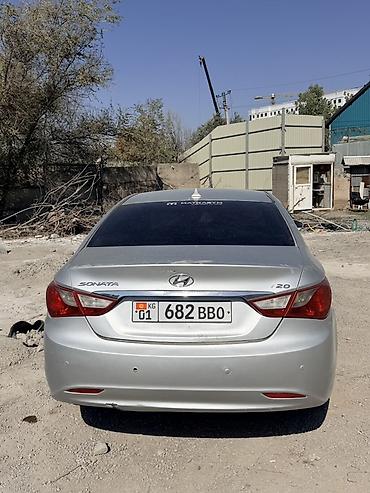 спарк 2010: Hyundai Sonata: 2010 г., 2 л, Автомат, Газ, Седан — 4