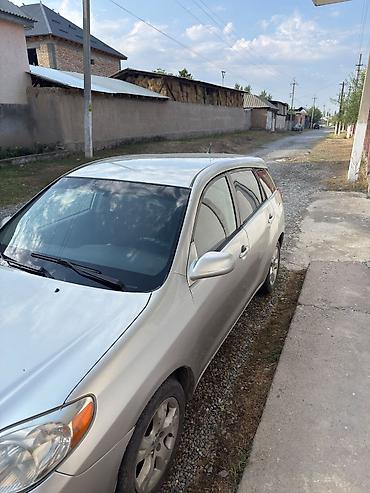 домкрат вагонный: Toyota Matrix: 2002 г., 1.8 л, Механика, Бензин, Универсал — 3