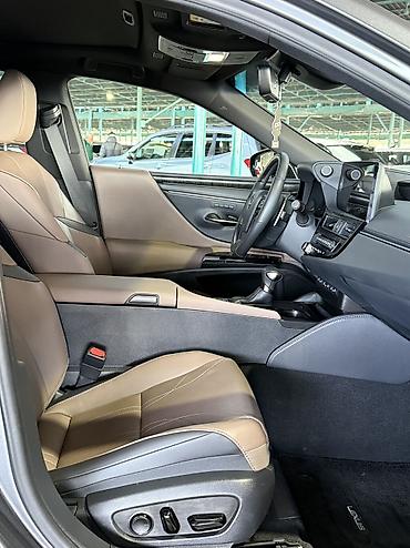 Lexus: Lexus ES: 2023 г., 2.5 л, Автомат, Гибрид, Седан — 12