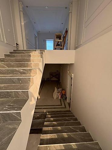 heyet evi bine: Şüvəlan qəs. 6 otaqlı, 550 kv. m, Kredit yoxdur, Yeni təmirli — 1