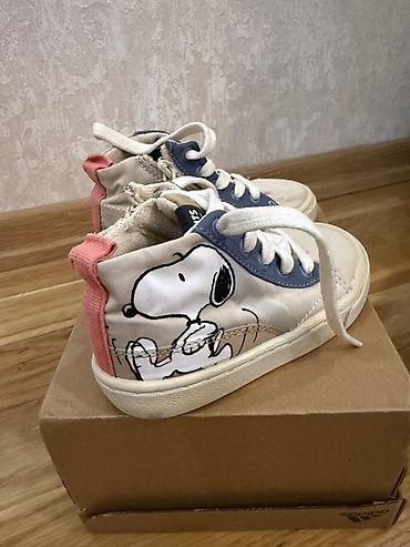 nike air force 1: Zara 
В идеальном состоянии 
Размер 21
Цена 10 — 3