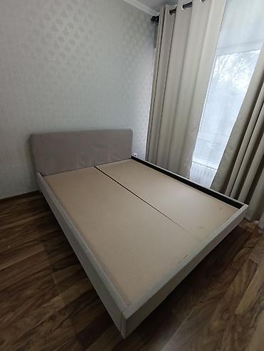 washing: Двуспальная кровать, Б/у, С мягким изголовьем, длина - 200 см — 1