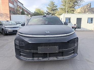 Lixiang: Lixiang L6: 2026 г., Автомат, Гибрид, Кроссовер — 1