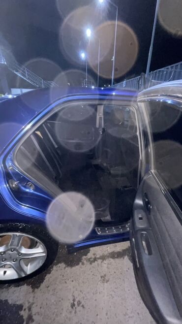 Lexus: Lexus IS: 2002 г., 2 л, Автомат, Бензин, Седан — 9