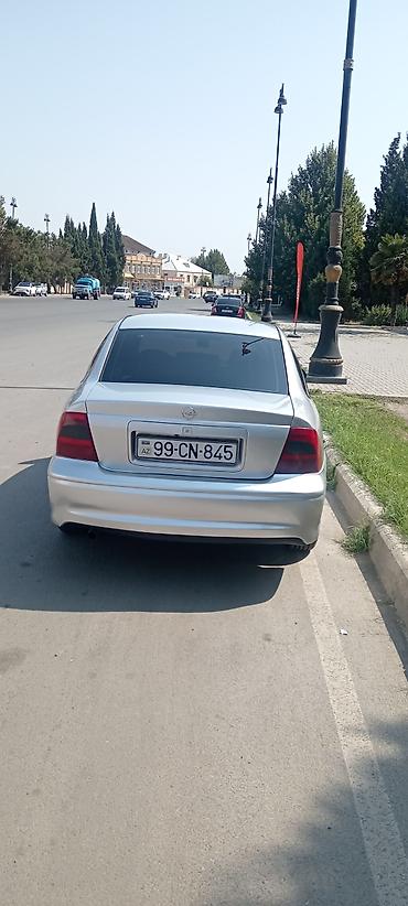 disk teker 16: Opel Vectra: 1.8 l | 1999 il 327512 km Sedan — 4