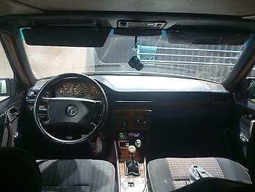 Продажа авто: Mercedes-Benz W124: 1988 г., 2.3 л, Механика, Бензин, Седан — 6