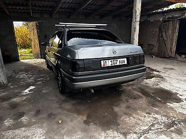 Продажа авто: Volkswagen Passat: 1989 г., 1.8 л, Механика — 4