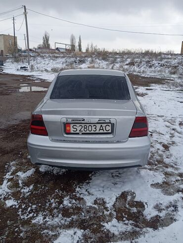 Opel: Opel Vectra: 2000 г., 2 л, Механика, Дизель, Седан — 6