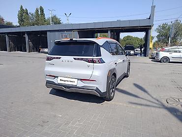 2022: Электромобиль Aion Y (GAC Aion) — компактный городской кроссовер на — 2