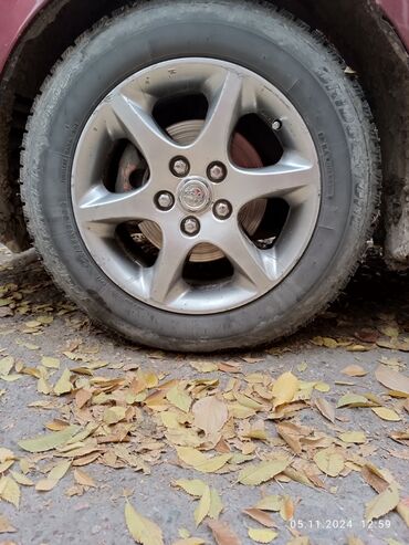 колесо на мини трактор: Литые Диски R 16 Toyota, Комплект, отверстий - 5, Б/у