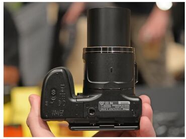 скупка фотоаппаратов: Фотокамера Nikon Coolpix L830 в черном корпусе оснащена объективом с