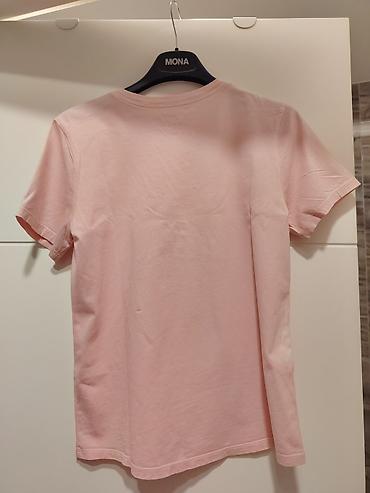 Majice kratkih rukava: Nike majica kratkih rukava – roze - Model: klasična T‑shirt silueta - — 6