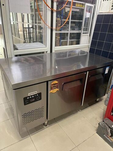 Другое холодильное оборудование: Холодильный стол
1800/800/800мм