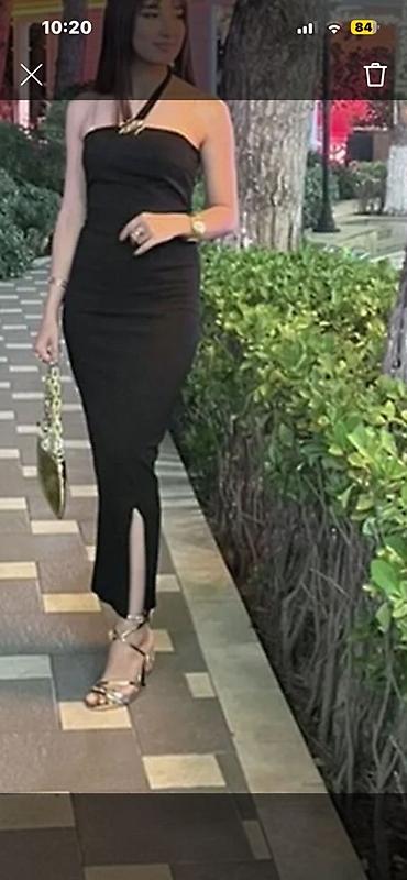 blazer: Qara gecə libası – zərif, bədənə oturan siluet - Model: halter tipli — 1