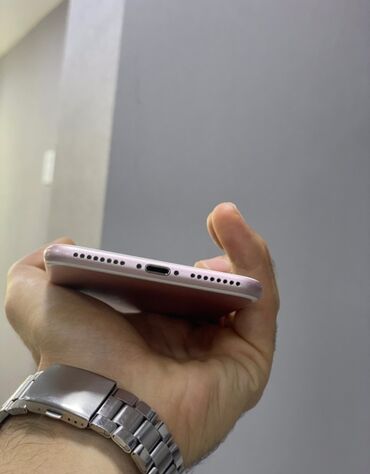 gold qayalı: IPhone 7 Plus, 32 GB, Rose Gold, Barmaq izi