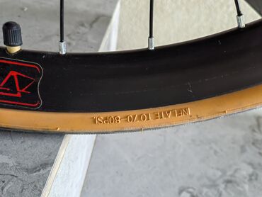 Шоссейные велосипеды: Шоссейный велосипед, Рама M (156 - 178 см), Б/у — 9