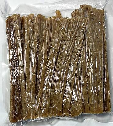 Сухофрукты, орехи, снеки: Снеки к пиву, соленая, сушеная, копченая рыба. Продукция компании — 19