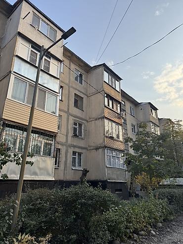 2 комнаты, 44 м², 104 серия, 1 этаж, Старый ремонт