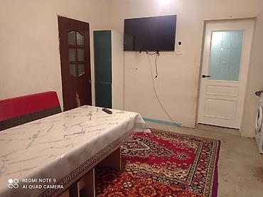 Продажа коттеджей и домов: Тихом и благополучном районе. Дом построен из жженого кирпича, воденой — 11