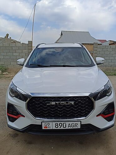 Jetour: Jetour : 2023 г., 1.5 л, Автомат, Бензин, Кроссовер — 2