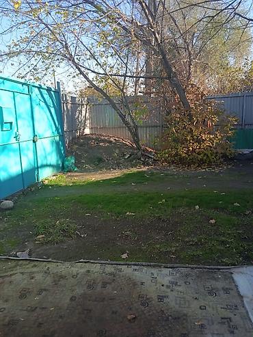 Продажа полдома: Продается пол дома Рабочий городок Барачного типа Участок 2 сотки — 3