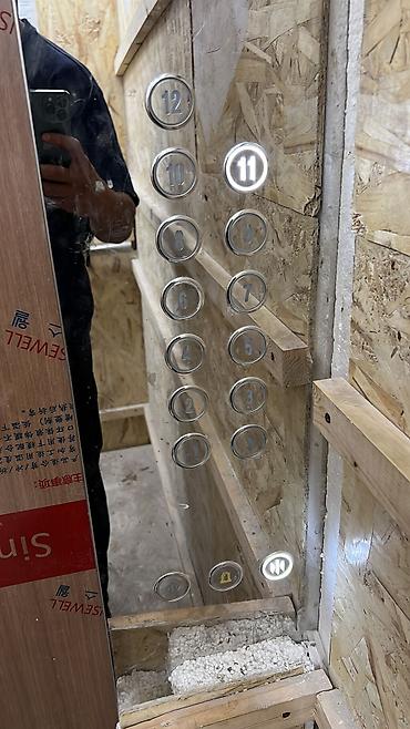 Продажа квартир: 3 комнаты, 136 м², Элитка, 11 этаж, Готовая ПСО (под самоотделку) — 24