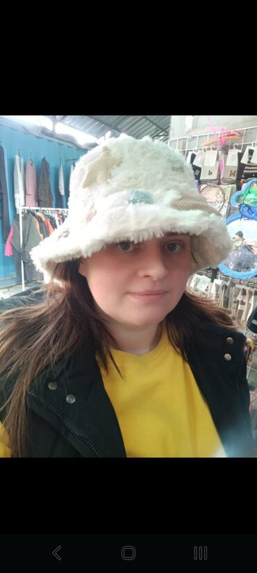 Шапки: Шапка, С ушками, Шерсть, Зима, С ушками, С шарфом, С помпоном — 17