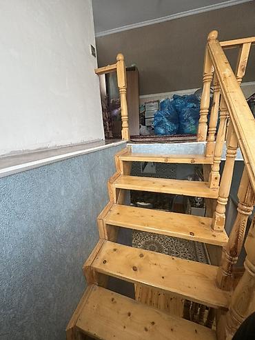 Həyət evləri və villaların satışı: Ev Binəqədi tam mərkəzdə avtobus yolunan 20 metr mesafede — 23